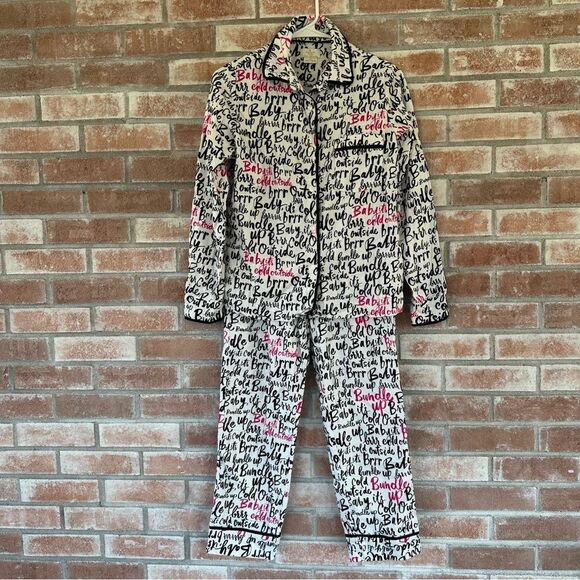 Kate Spade Flannel Pajamas Script Print Set Top Pants Women’s Small White Black - Picture 1 of 13
